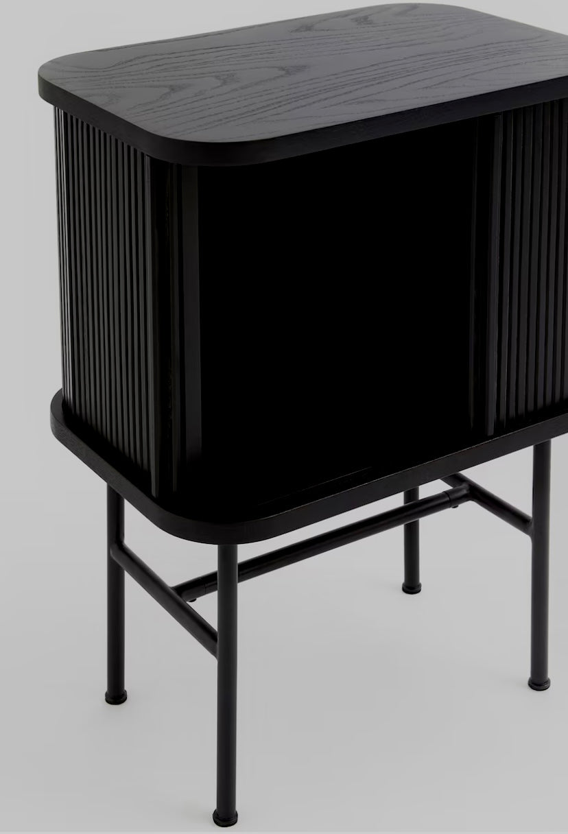 SLIDING DOOR END TABLE