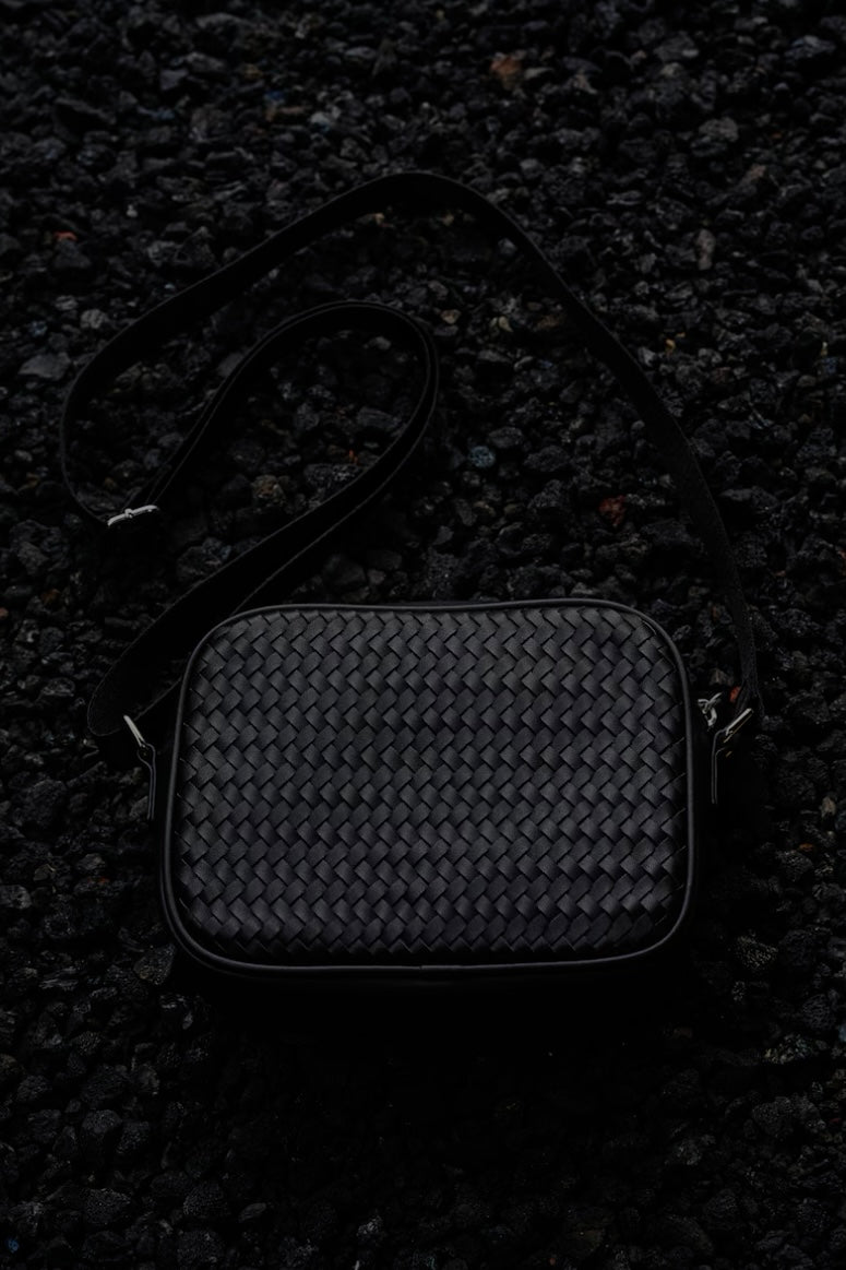 BRAIDED CROSSBODY BAG